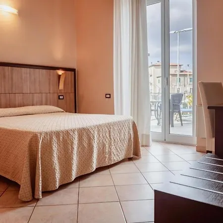 Hotel Rossi 3*