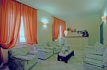 Rossi Hotel